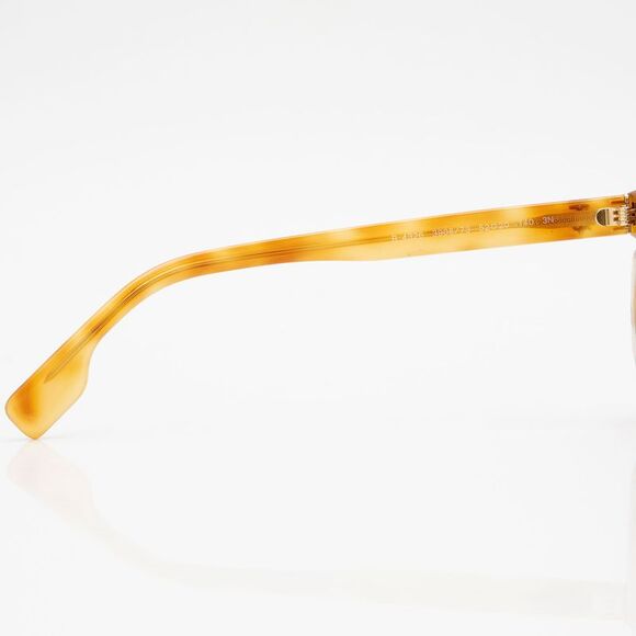 Burberry Round Sunglasses - Picture 3 of 5